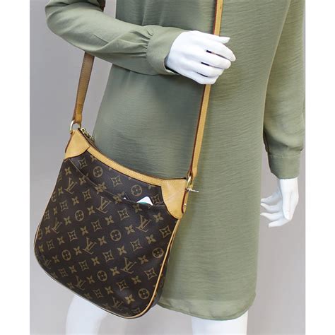 authentic louis vuitton crossbody bag|louis vuitton large shoulder bag.